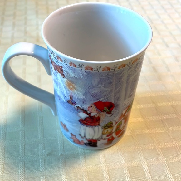 Vintage Summer River Christmas mug,strainer and lid new in box - Picture 4 of 9